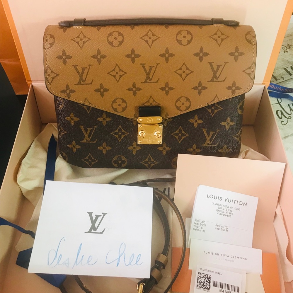 ❌SOLD❌🔥Brand new Pochette Metis Reverse🔥